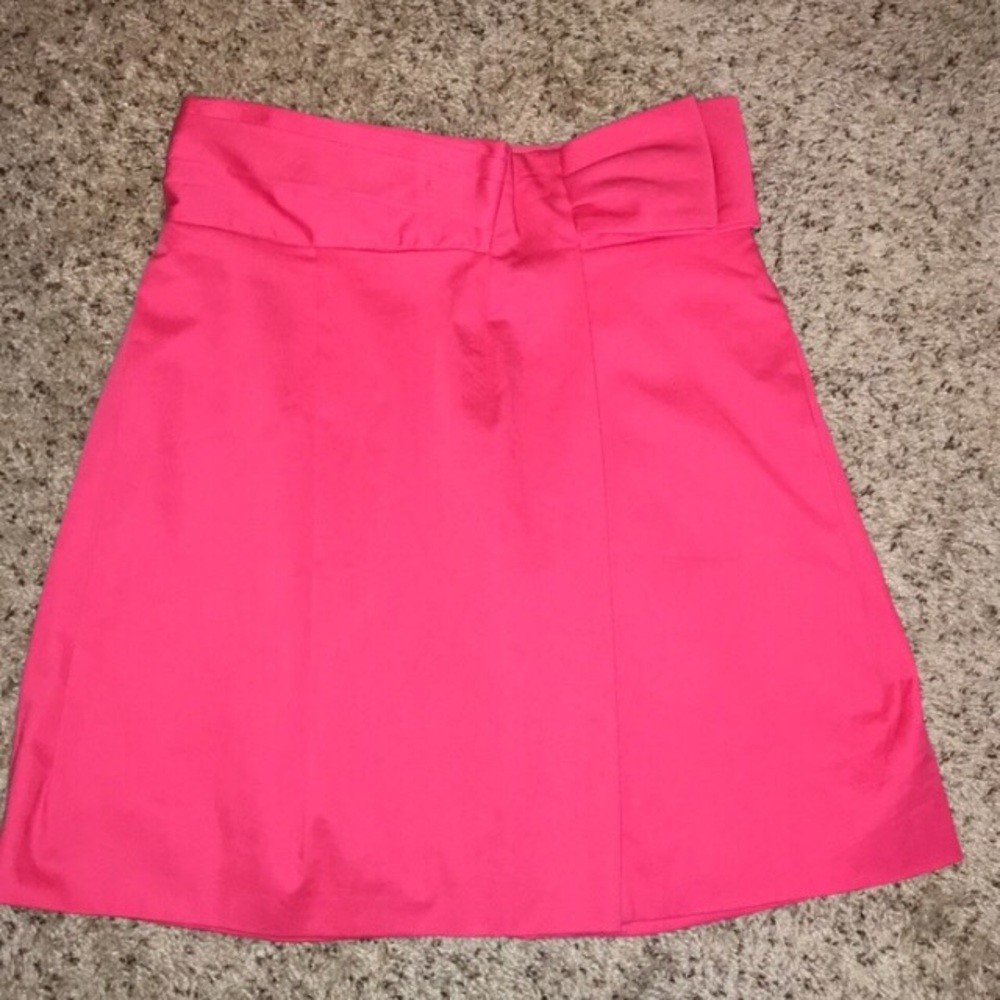 BCBG coral skirt